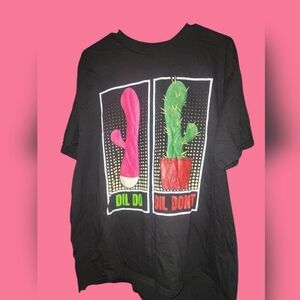 🎄Perfect T Shirt For A T Shirt Roulette Game With Friends. Size XL